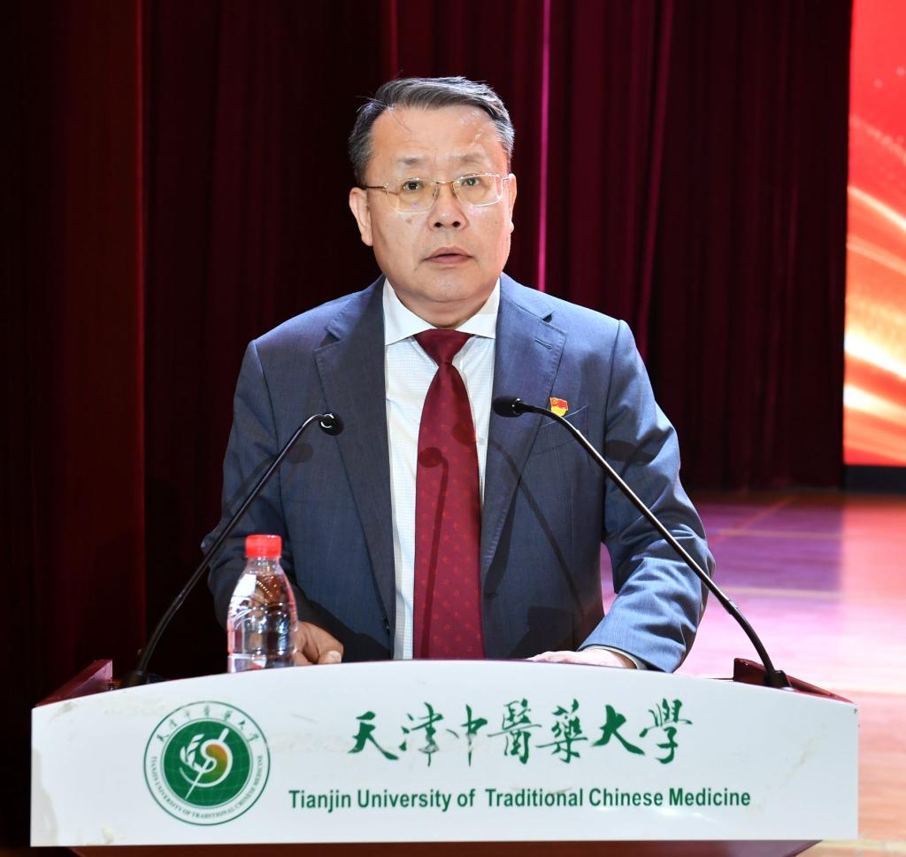 校领导班子成员